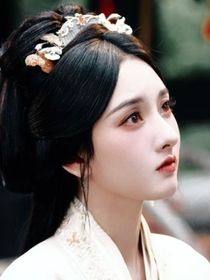 入青云，明霧盞燈