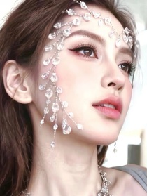 入青云：撫摸小狗眉眼疤