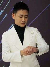 德云社：欒云平：副總大氣