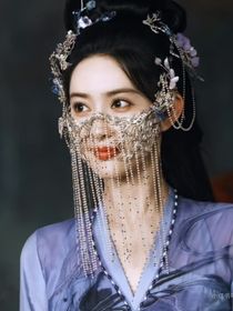 暗河傳：她似明月