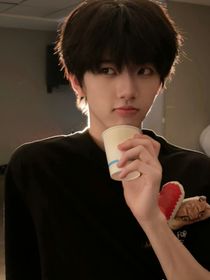 張總的粘人小貓