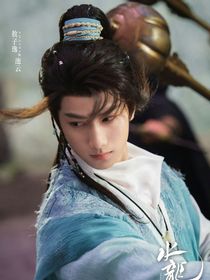 水龙吟：天上云人间月