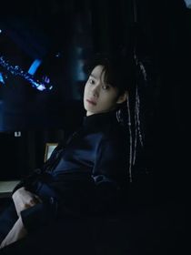 我和魏大勋相亲，他带了我前男友的现女友