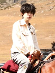 陈奕恒哼丝们爱你