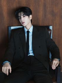 張凌赫：雪梨灼