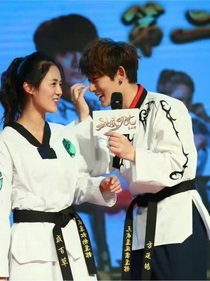 旋风少女之先遇