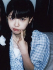 TF四代：她的眼尾痣