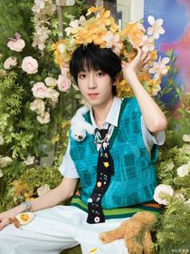 山城训练室：四代同行与星光细碎