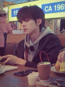 左航：夢時她來臨