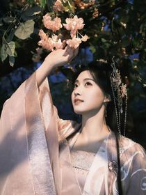 暗河傳：長(zhǎng)燈蝶序