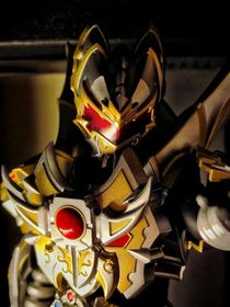 诡异我帝皇铠甲横扫一切