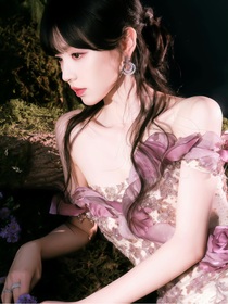 張凌赫：她嬌軟甜香