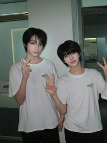 书名正在修改1762140613758067630