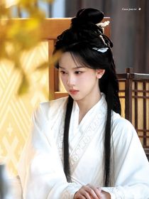 少年白马醉春风：竹意错付等风来