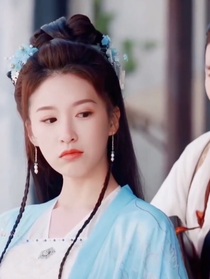 小女花不弃：琼枝