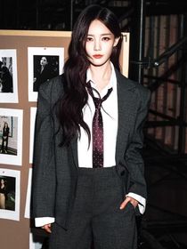 十八岁太奶：白月光