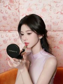 世界上最美的鞠婧