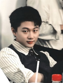 高越：你的小尾巴