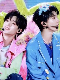 校园樱花树下的相遇