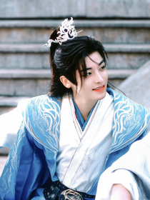 少白少歌：沉迷恋爱，用心造反