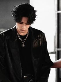 严浩翔：总裁猎捕小逃妻