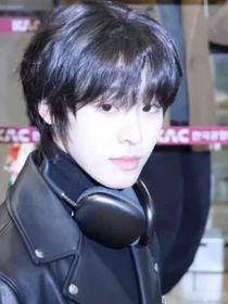 楼间距：狼人杀