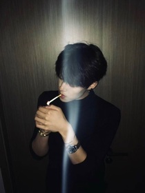 全主播：冷脸萌