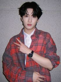 時(shí)團(tuán)：終會(huì)自由