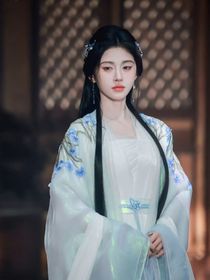 凤凰台上：萧绾栀