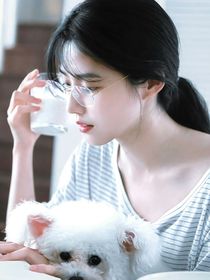 嚴(yán)浩翔：他隱匿身邊