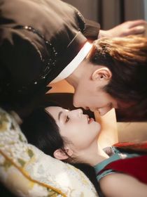 月下丞周：星光入懷