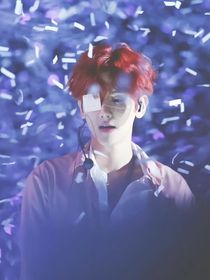 舞臺(tái)綻放時(shí)：我們的出道紀(jì)年