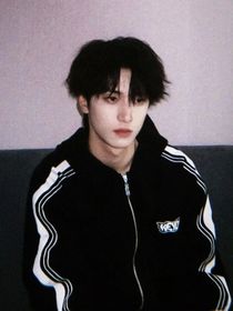 嚴(yán)浩翔的舍友