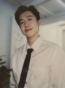 王楚欽：山雨欲來風(fēng)滿樓