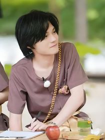 星光落進(jìn)峽谷