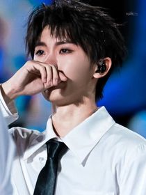 愛(ài)的矛盾（別再哭泣）