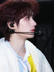 丁程鑫：我和頂流有個約