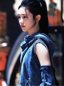 捕风追影：女警有点凶