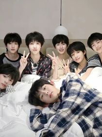 你是屬于我的，奇文恒銘桂瑞