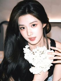 嚴(yán)浩翔：他隱匿身邊