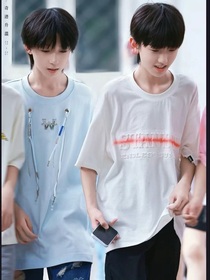 我们的新同桌！