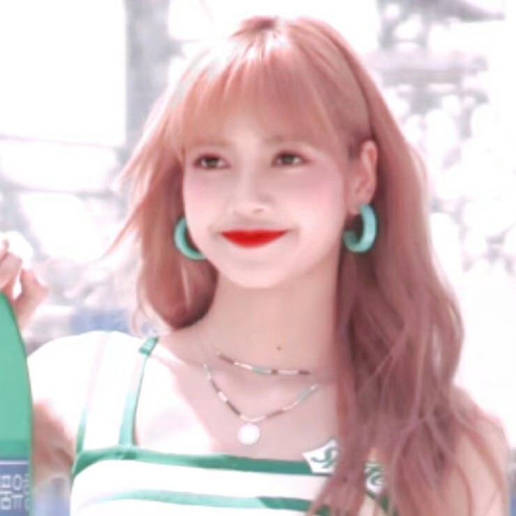 lisa-神仙爱豆头像贩卖铺-话本小说网