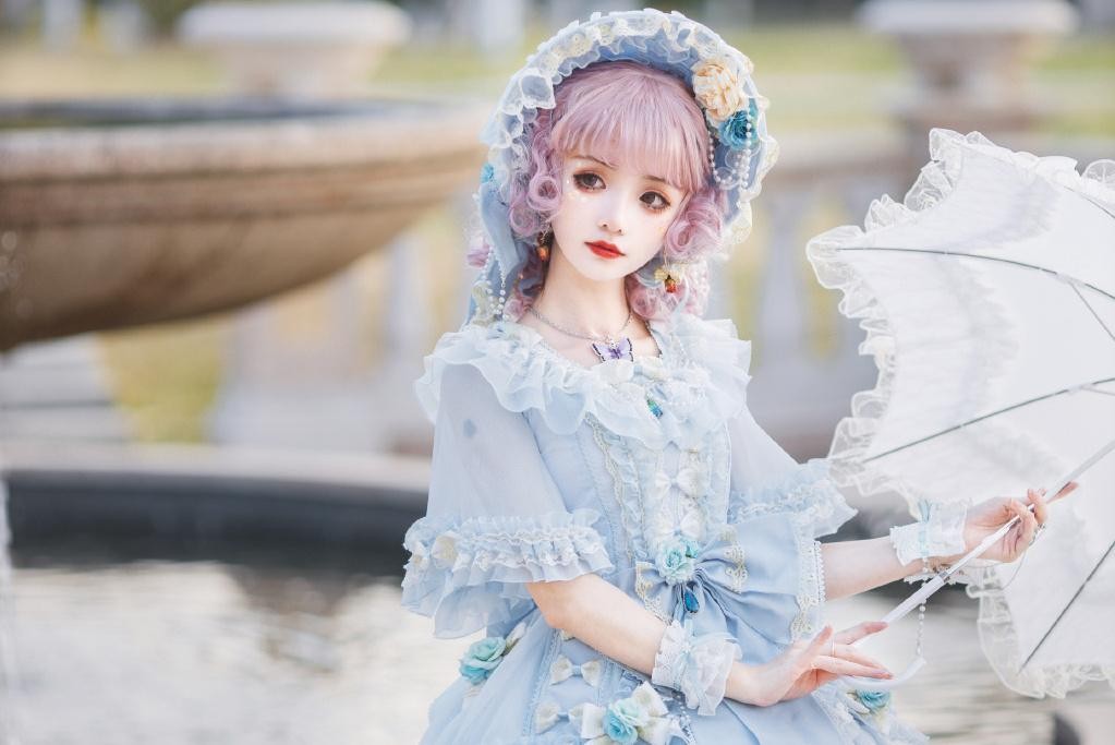 洛丽塔真人少女