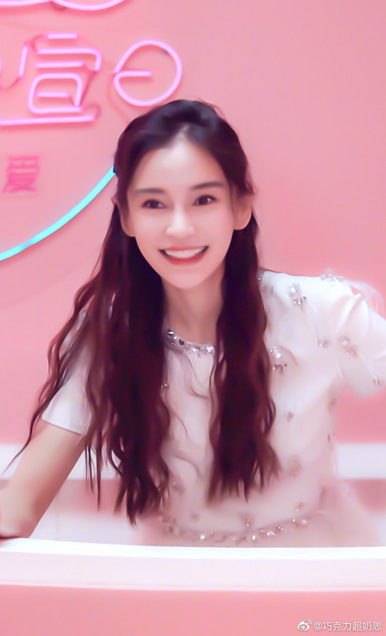 Angelababy沙雕图片,Angelababy沙雕表情包 同人小说 炒鸡好看的网图 angelababy1 沙雕大大好了.