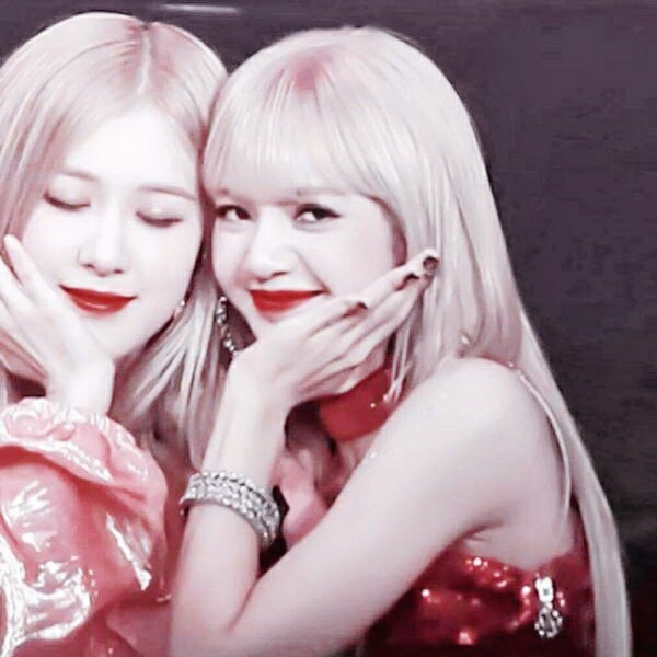 lisa和rose的闺蜜头像,lisa和rose合照 lisa,rose闺蜜头像(出单)