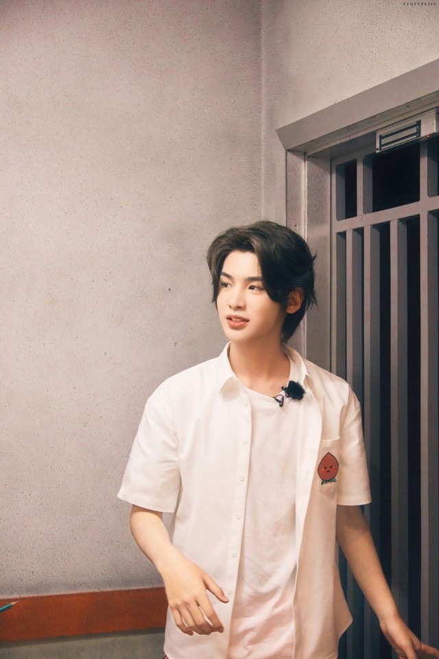 黄明昊—密室大逃脱2