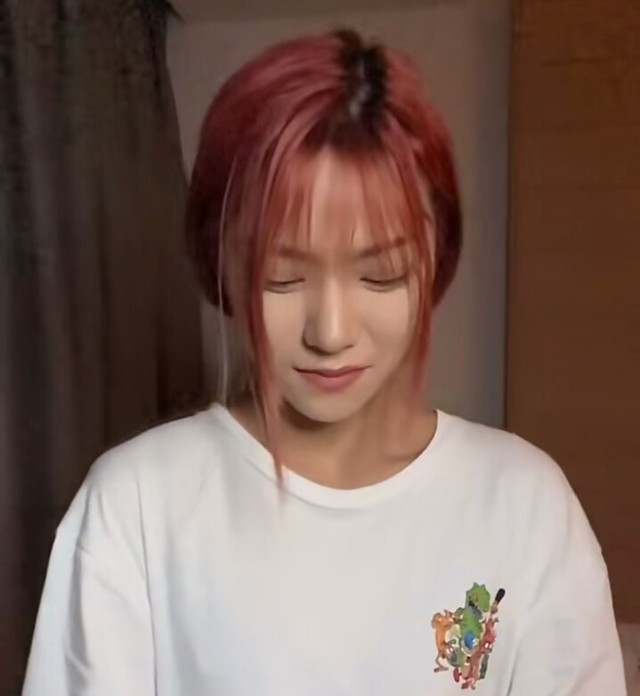 顾妍妍