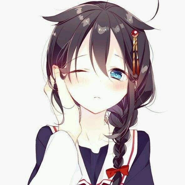 出单:黑发红瞳或蓝瞳动漫女