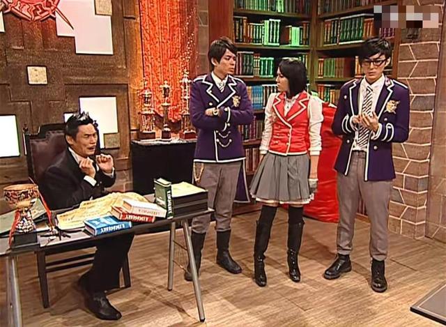 萌学园之圣奈约战