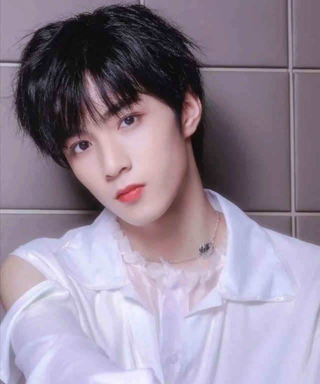 cp:刘耀文性格:开朗年龄:18blackpink朴彩英饰演张梓欣78解锁人物.
